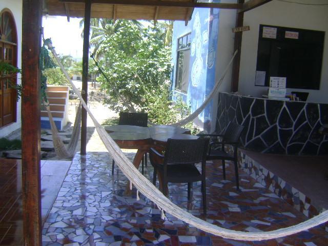 Las Gardenias Otel Puerto Villamil Dış mekan fotoğraf