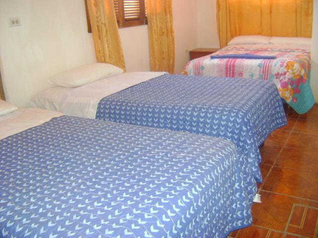 Las Gardenias Otel Puerto Villamil Dış mekan fotoğraf