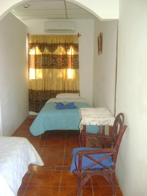 Las Gardenias Otel Puerto Villamil Dış mekan fotoğraf