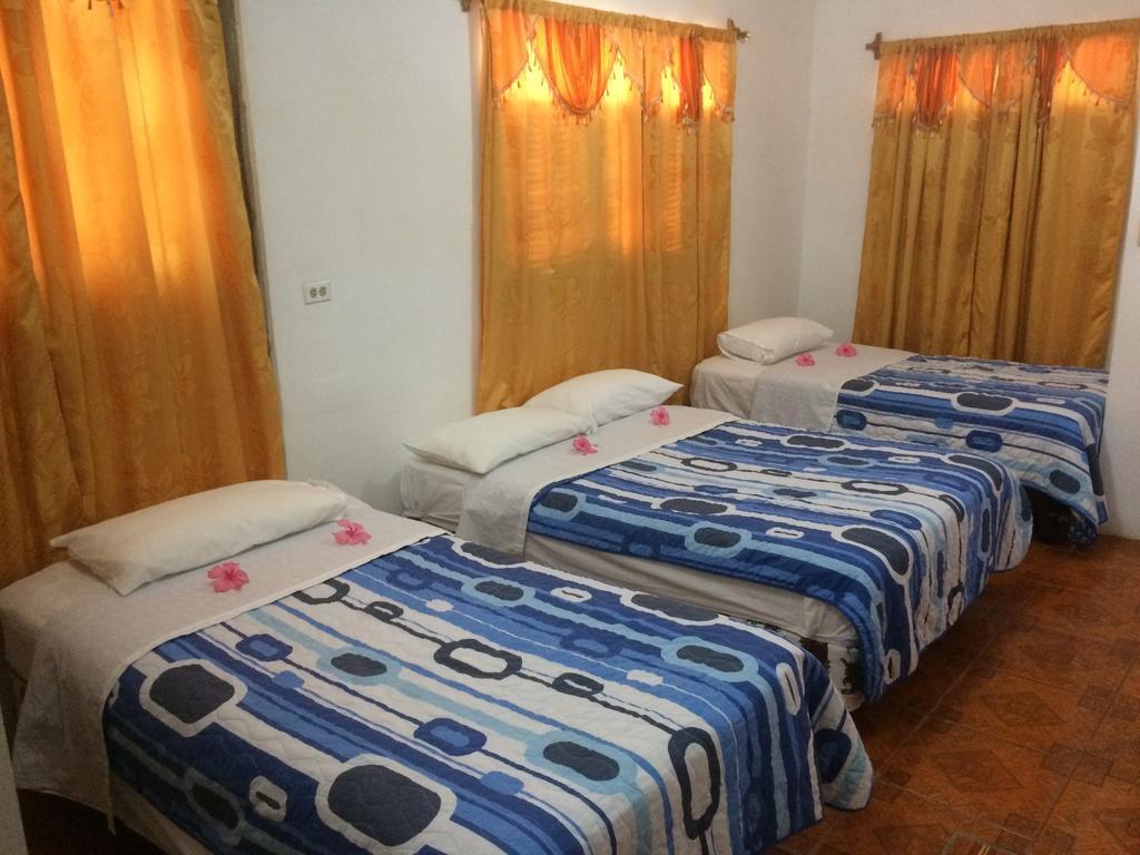 Las Gardenias Otel Puerto Villamil Dış mekan fotoğraf